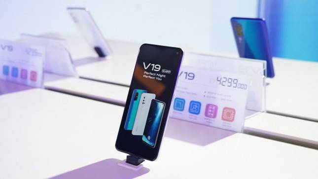 Kabar Gembira, Vivo V19 Hari Ini Sudah Bisa di Beli Loh!