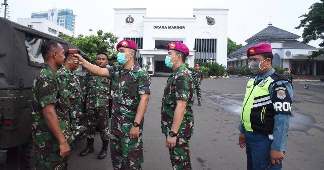 Waspada Corona, Personel Mako Kormar Diperiksa Kesehatannya