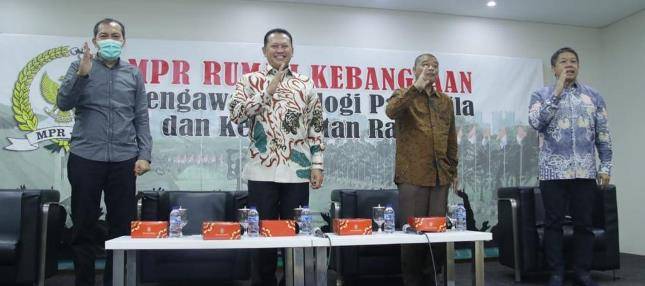 Bamsoet Sepakat Social Distancing Efektif Cegah Penularan Virus Corona