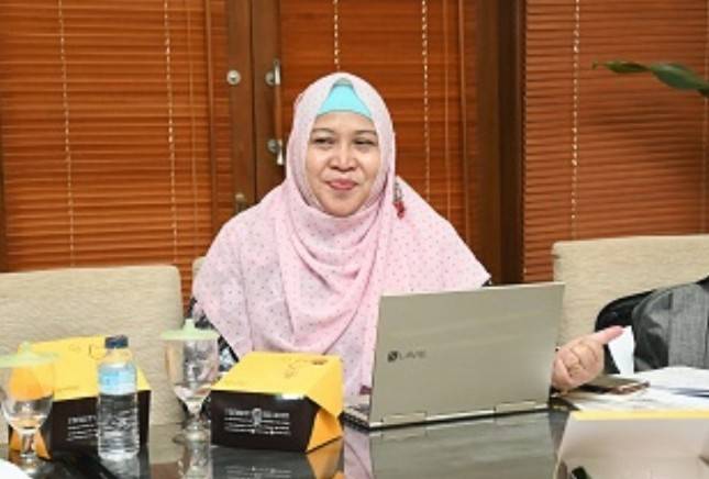 Tangkal COVID-19, Guru Besar IPB: Minum Jus Jeruk dengan Kulitnya