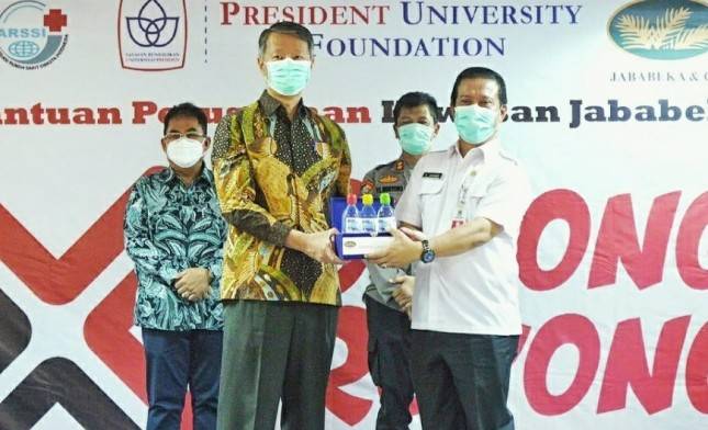 Pengelola Kawasan Industri Jababeka Bersama Tenant Gelontorkan Donasi senilai Rp7 miliar dan APD untuk Kebutuhan Tenaga Medis Tangani Covid-19