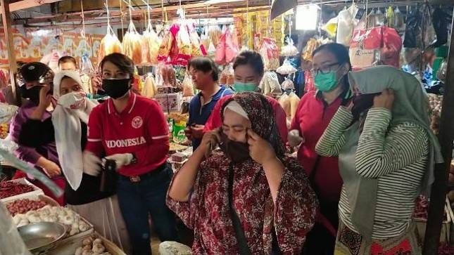 Yayasan Wihara Dharma Bhakti Baksos ke Masyarakat Singkawang 