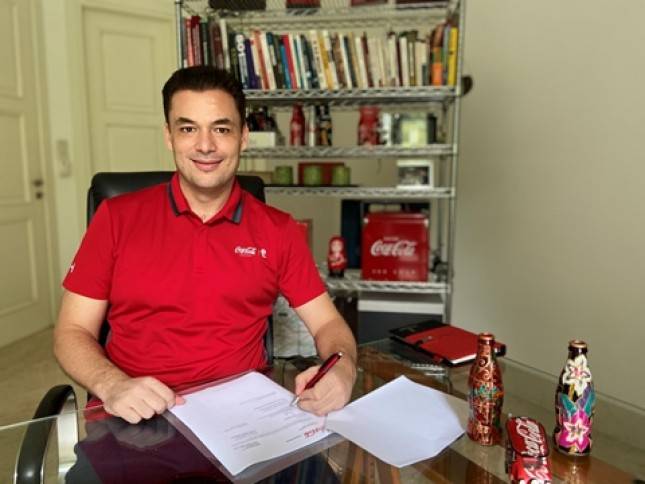 Industri Minuman Coca Cola Amatil Indonesia Sumbang Rp10 Miliar untuk Covid-19