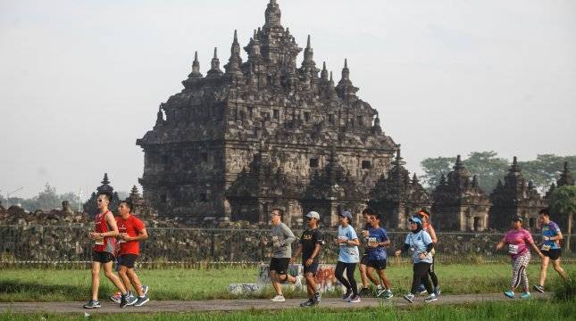 Di Mandiri Jogja Marathon, 6.500 Pelari Kelilingi Candi Prambanan