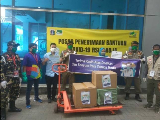 GP Ansor dan Aice Sumbangkan APD ke-14 Rumah Sakit Rujukan Covid-19