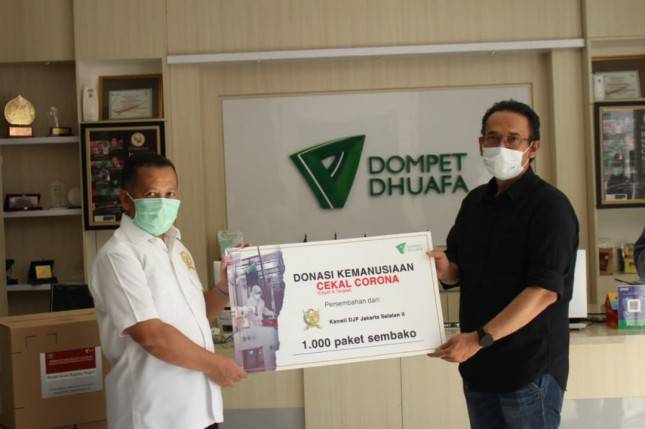 Dompet Dhuafa Gandeng Kanwil DJP Jakarta Selatan II Distribusikan 1.000 Sembako untuk Warga Terdampak Covid-19