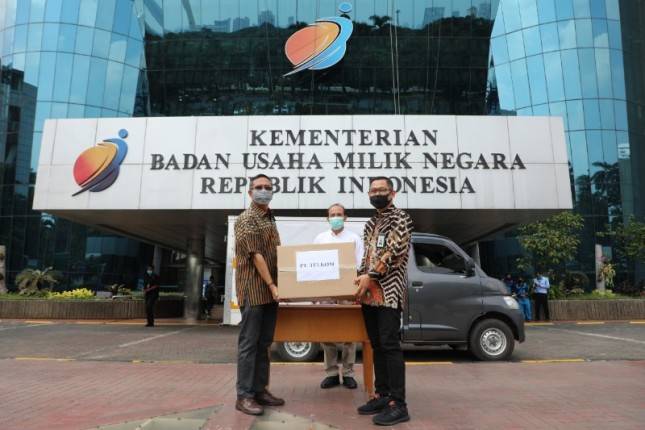 TelkomGroup Serahkan 44 Ventilator kepada Yayasan BUMN Tangani Covid-19