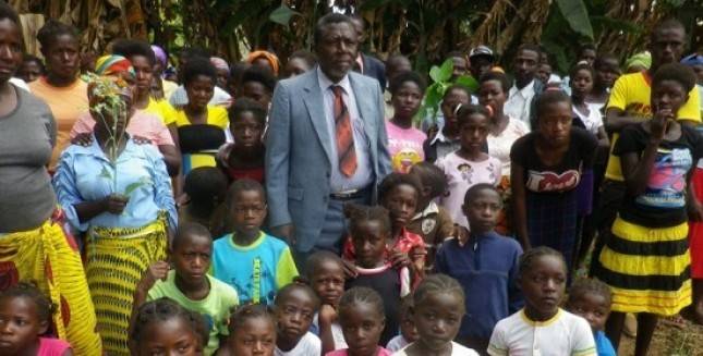 Tinggalkan 42 Istri, 156 Anak dan 250 Cucu, Tokoh Poligami Angola Tutup Usia