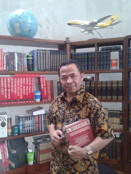 Etika Kekuasaan dan Komunikasi Publik: Ketika Legalitas Saja Tidak Cukup