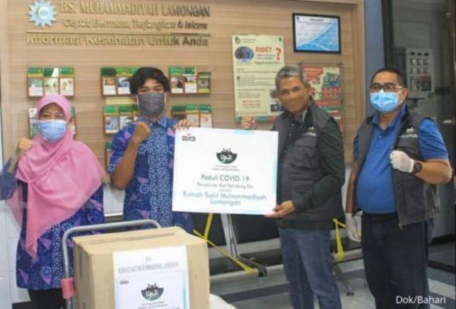 Unit Pengumpul Zakat PT Semen Indonesia (Persero) Tbk Salurkan Bantuan Covid-19 Sebesar Rp130 juta di Kabupaten Gresik dan Lamongan