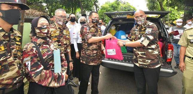 Wujud Sikap Peduli Bamsoet kepada Veteran dan Warakawuri TNI dan Polri