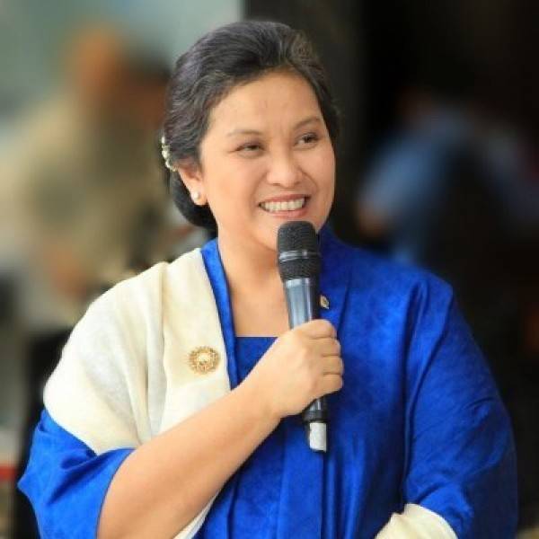 Ringankan Beban Warga Jateng Saat Pandemi Corona, Lestari Moerdijat, Desak Sahabat Lestari Terus Gencarkan 'Jogo Tonggo' 