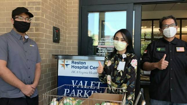 Dompet Dhuafa USA Distribusikan Puluhan Paket Berbuka Bagi Petugas Medis di Amerika Serikat