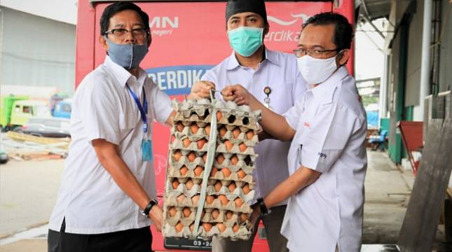 Dukung Program Warung Tetangga, Berdikari dan BGR Logistics Distribusikan 5.040 kg Telur