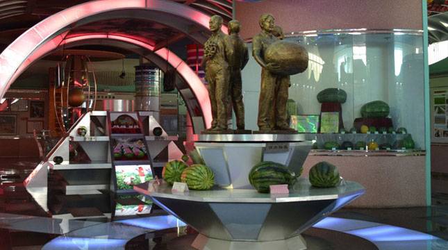 Di Cina, Ada Museum Khusus Semangka Lho!