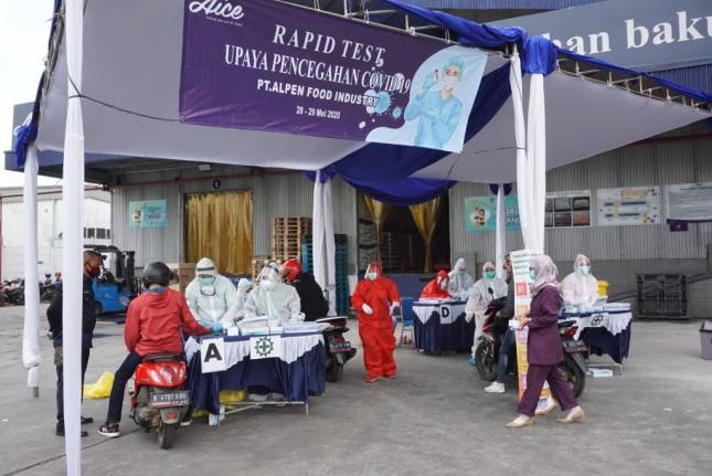 801 Karyawan Pabrik Es Krim Aice Bekasi Jalani Rapid Test