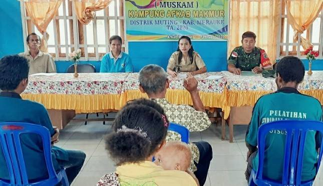 Luar Biasa, Nur Isny Willa Istri Prajurit TNI Menjadi Kepala Kampung di Perbatasan RI-Papua Nugini