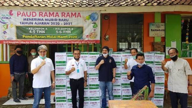 250 Paket Bantuan Warga Kampung Dadap Donasi Sinarmas Land