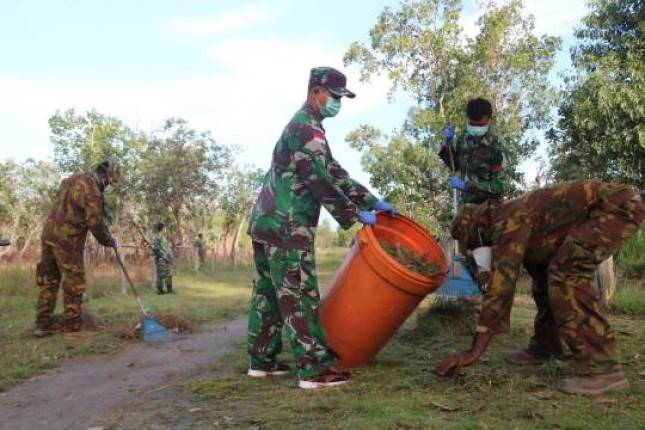  Baksos di Perbatasan Antara Prajurit Yonif 411 Kostrad dan PNGDF