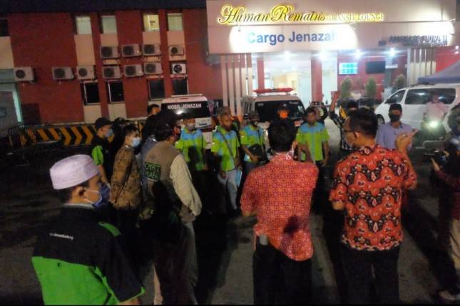Barzah Dompet Dhuafa Antarkan Jenazah Migran Hingga Ke Kampung Asal