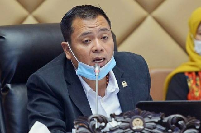 Penggunaan Dana Desa Disoal, Lasarus: Triliunan Rupiah Akan Menguap! Kemendes PDTT Kemana?