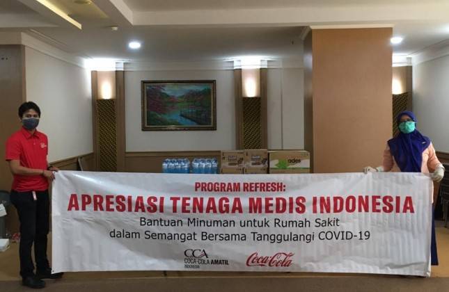 Coca-Cola Indonesia dan Coca-Cola Amatil Indonesia Salurkan Bantuan Produk Minuman ke RS Rujukan Covid-19 di Indonesia