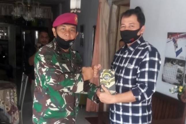 Wadan Pasmar 2 Kunjungi Prajurit KKO AL Pengangkat Jenazah Pahlawan Revolusi