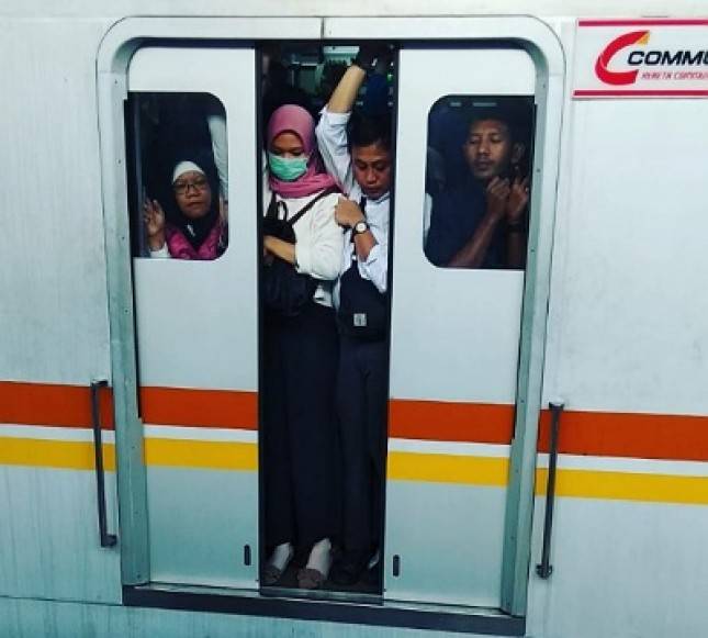 Soal Naik KRL Berbasis NIK, Sigit Sosiantomo: Tindakan Diskriminatif