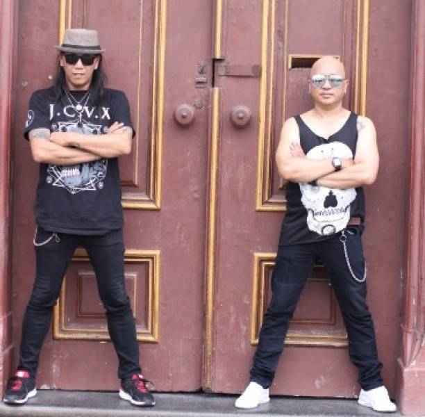 Dua Genre Musik Berbeda, DJ Stroo & Roy Jeconiah Rilis Ulang Aku Garuda Terkait  75 Tahun Indonesia Merdeka