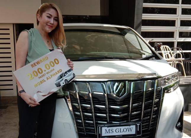 Trik Pemasarannya Jitu Rere Setyawan Kembali  Raih Hadiah Mobil Mewah dari MS Glow  