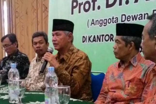 Abdul Malik Fadjar, Mantan Menteri Pendidikan Wafat