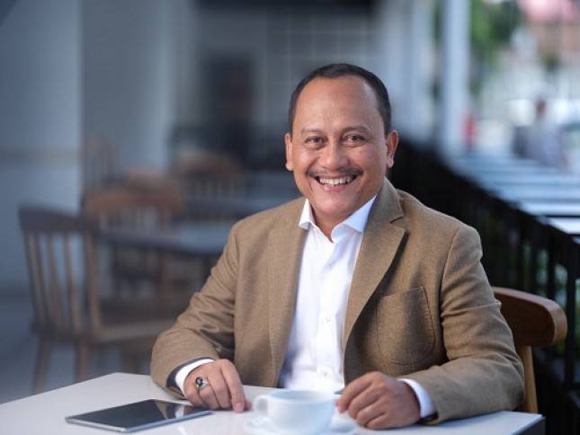 Ganteng Disukai Netizen! CEO WEGE Paling Populer di Media Komunikasi Digital
