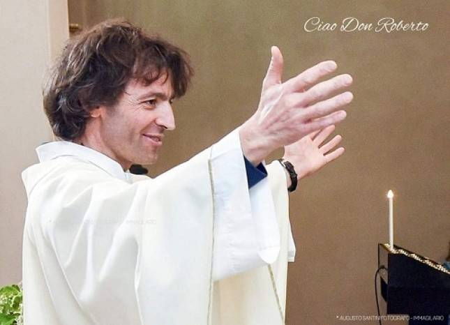  Pastor  Ganteng  di Italia Ini Tewas Ditikam oleh Imigran  yang Biasa Dibantunya
