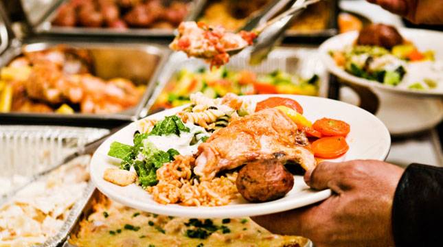 Dari 5  Sektor Industri yang Jadi Tulang Punggung, Industri Makanan Paling Diminati