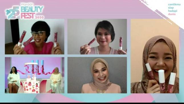 Kolaborasi Spesial Wardah Exclusive Matte Lipcream x Ayang Cempaka dalam Kampanye OnePinkOneHope Guna Meningkatkan Kesadaran akan Kanker Payudara