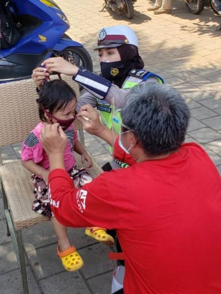 Industri Farmasi Pertama di Indonesia Bidang Farma Dermatologis Ini, Membagi Tips Pencegahan COVID-19