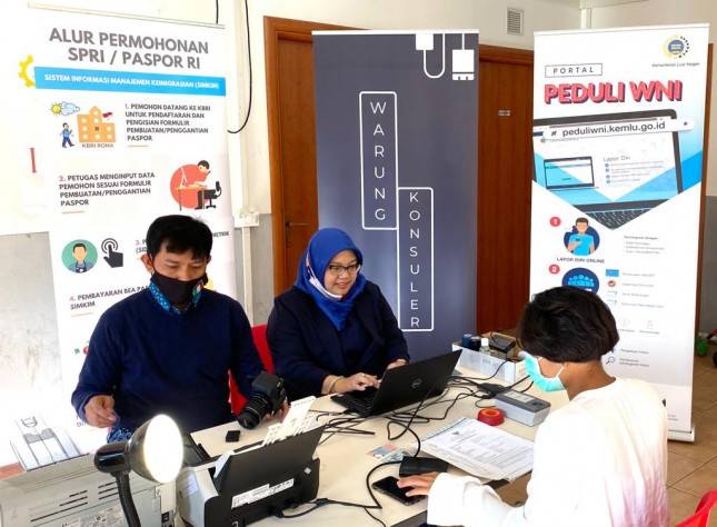 Bantu WNI di Italia Selatan, KBRI Roma Adakan Warung Konsuler