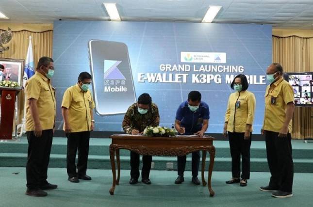 Keren Sinergi BUMD-BUMN! Tekan Penyebaran Covid-19, Bank DKI dan  Petrokimia Gresik kembangkan  Layanan Digital Agar Masyarakat Lakukan Transaksi Non Tunai