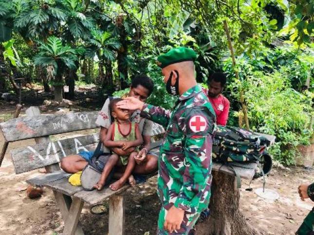 Satgas Yonif 125 Simbisa Tingkatkan Pelayanan Kesehatan Keliling