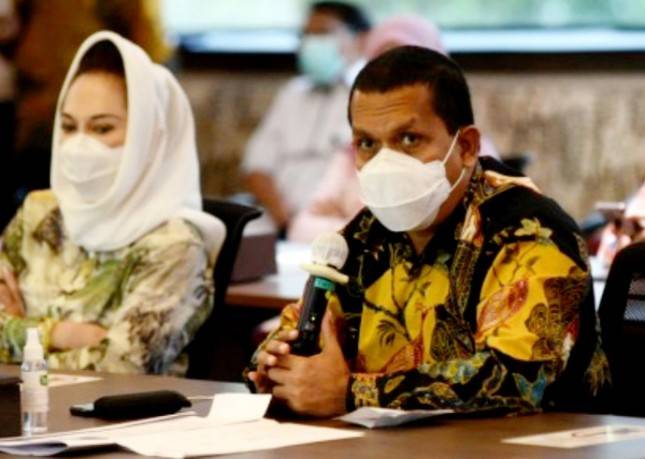 IHT Sumbang APBN Rp70 Triliun dan Serap Banyak Pekerja, Komisi IX: Industri Rokok Tak Bisa Ditutup Begitu Saja