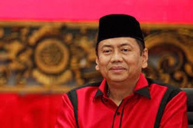 Sikap Tegas Kapitra Terkait Pernyataan Piagi Soal KKB