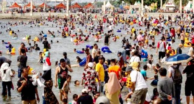  Waspada! Liburan Panjang Nataru 'Bahaya', Prof Wiku: Warga Pikir Dua Kali Sebelum Keluar Kota