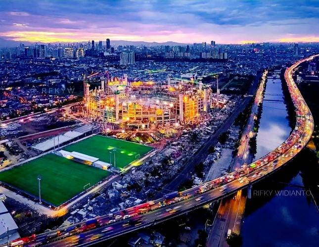 Gubernur Anies Pamer Potret Terkini Stadion JIS, Warganet Geleng-geleng: Gilaaakkk Jakarta Rasa Eropa!  
