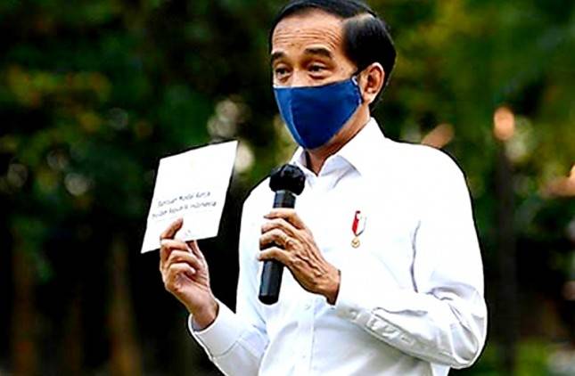 Kucurkan Modal Rp2,4 Juta, Jokowi ke Pedagang: Jangan Sampai Menyerah! Untung Kecil Enggak Apa-apa, Usaha Dipertahankan Terus 