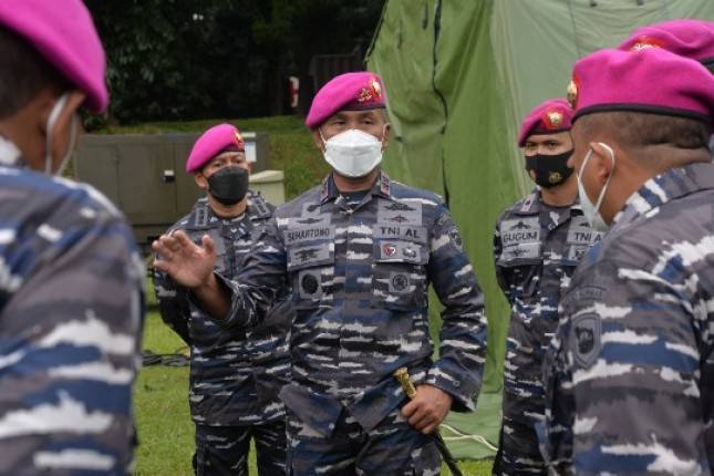 Dankormar Mayjend Mar Suhartono Tinjau RS Lapangan Marinir