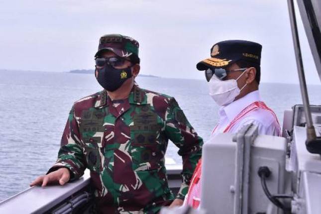 Panglima TNI Bersama Menhub Tinjau Lokasi Ditemukannya Serpihan Pesawat Sriwijaya Air SJ 182