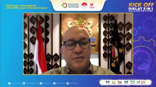 Ketum Kadin Rosan Apresiasi Kerja Nyata Menperin Agus Gumiwang Ciptakan SDM Industri Kompeten