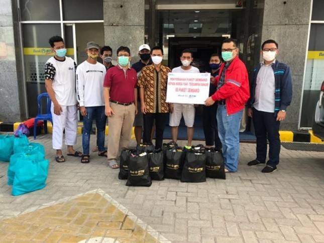 Korban Bencana Sulawesi Barat dan Kalimantan Selatan Butuh Perhatian, Ini Bantuan Kemanusiaan yang Diukurkan Bank BTN