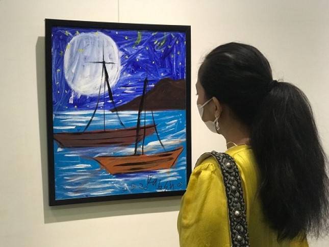 Raysha dan Sunrise Art Gallery: Sukses Selenggarakan Painting Exhibition, Penggalangan Dana untuk Individu Autistik dari Keluarga Prasejahtera