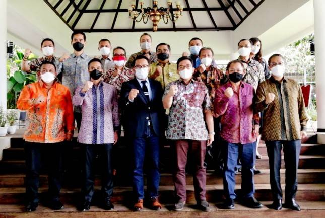 Wow! Kadin Jabar dan Gubernur Ridwan Kamil Secara Mantap dan Bulat&nbsp;Dukung Anindya Bakrie Jadi Ketum Kadin